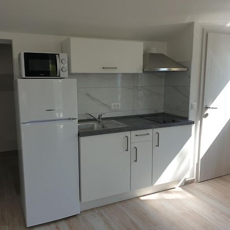 Holiday Apartments Novo Naselje Poreč Szoba fotó